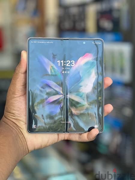 Samsung Galaxy fold 3 used available very good condition 2
