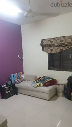 Room available in Ruwi, Computer Street. 0