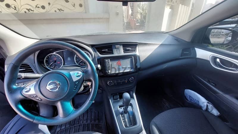 Nissan Sentra 2019 10