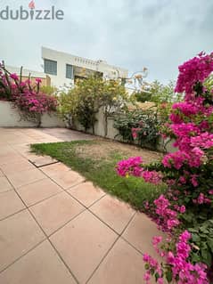 6AK3-"Stunning 4BHK Villa for rent near Qurom Garden Awaits!" 0