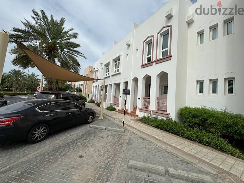 2 BR Townhouse in Almouj for Rent 5