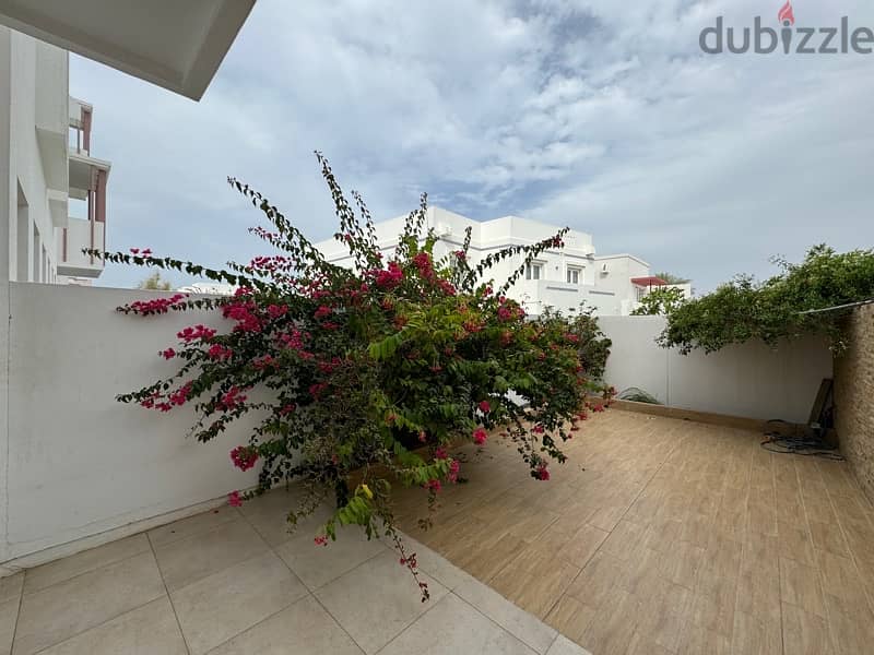 2 BR Townhouse in Almouj for Rent 6