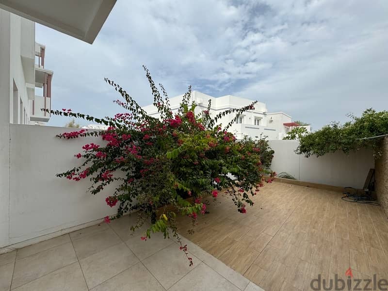 2 BR Townhouse in Almouj for Rent 12