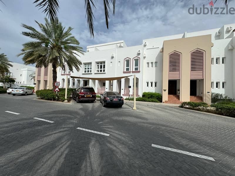 2 BR Townhouse in Almouj for Rent 17