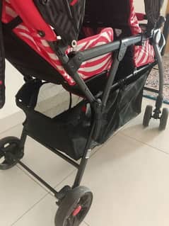 Stroller for 2 kids