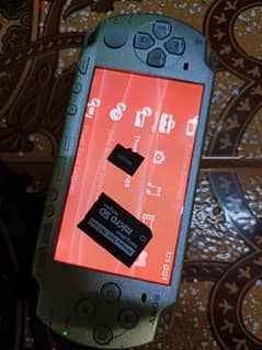 PSP slim silver working but need replace battery memory card 32 gb 0