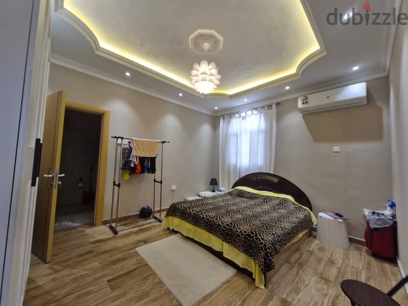 3 + 1 BR Beautiful Villa for Rent – Al Hail 9