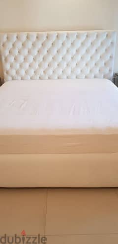King size bed white + 2 new night stand Al Hail Green Residence