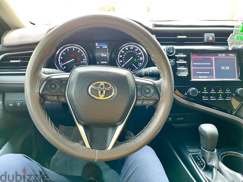 Toyota Camry 2019 18