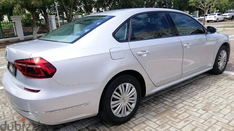 wolkswagon passat for sale very good non accedent 8