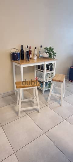 High Table with stools and accesories  – Price: 39.0 OMR