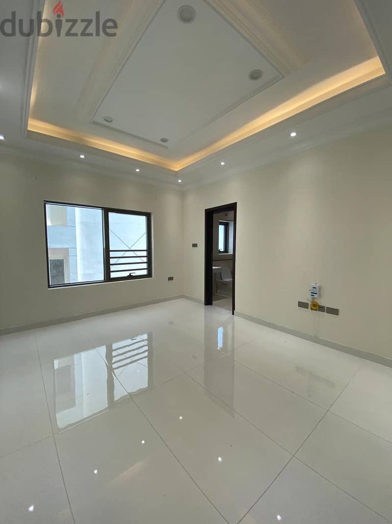 "SR-FM-479 Hight quality flat to let in Azaiba Near to 18 November  *R 2