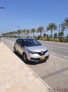 Renault CAPTUR 2019/ Expat used/Excellent Condition .
