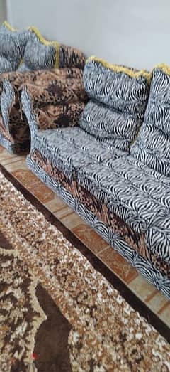 sofa  in good condition