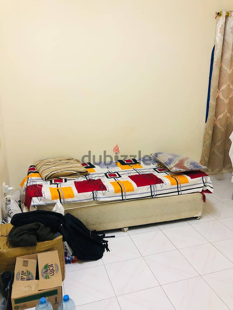 Single Room Available For Rent. Spacious Room , Al Khuwair. 3