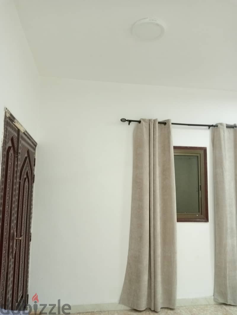 Single room with bathroom separate in a villa for indian or Filipino 4