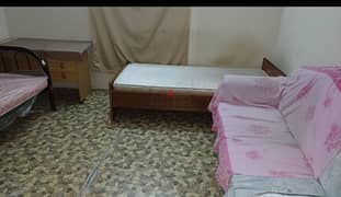 2 Bed space in one room. Muttrah suque