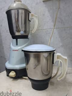 mixer grinder with 2 jars