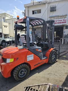 Brand new 3 Ton fork lifter for rent
