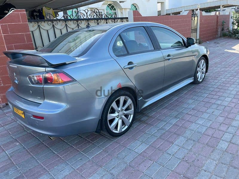 Mitsubishi Lancer 2015 3