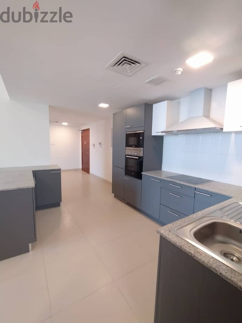 ADL1** Spacious 1BR  Apartement for rent in the links muscat hills 5