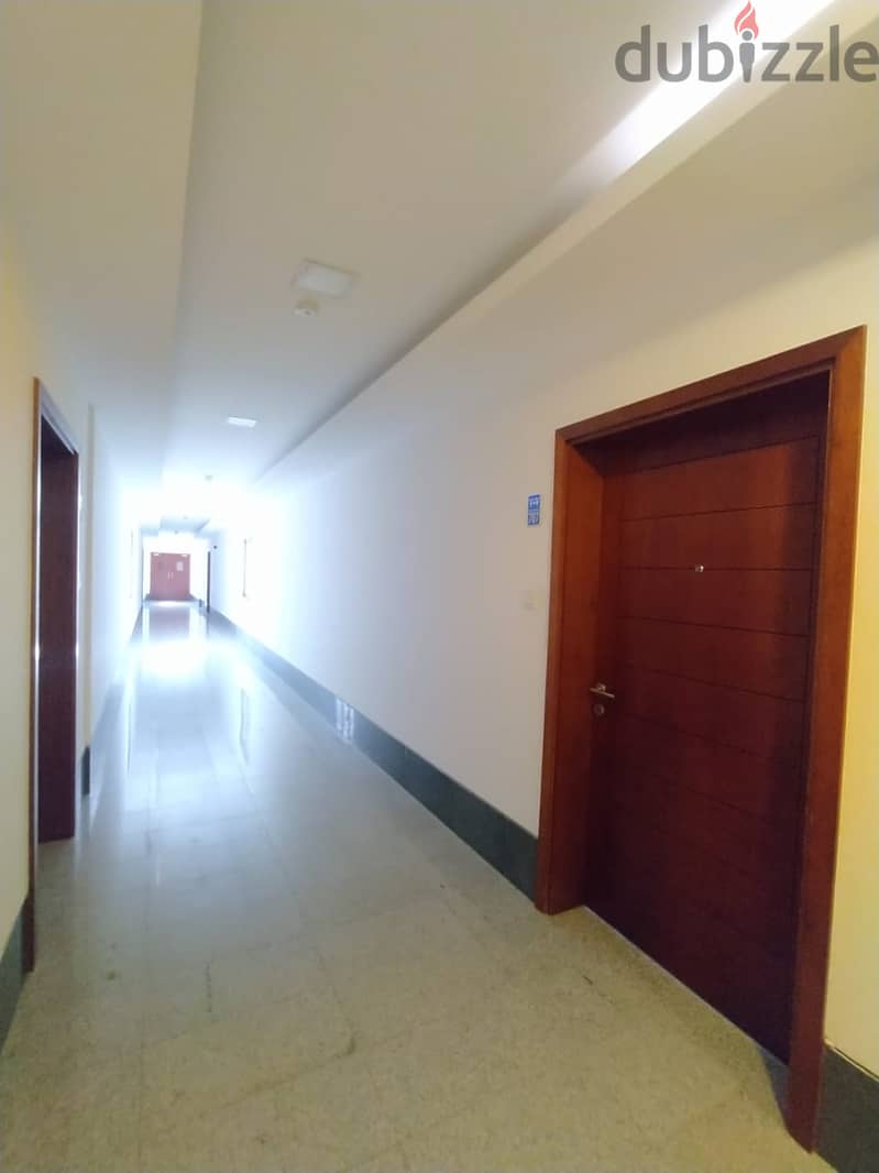 ADL1** Spacious 1BR  Apartement for rent in the links muscat hills 13