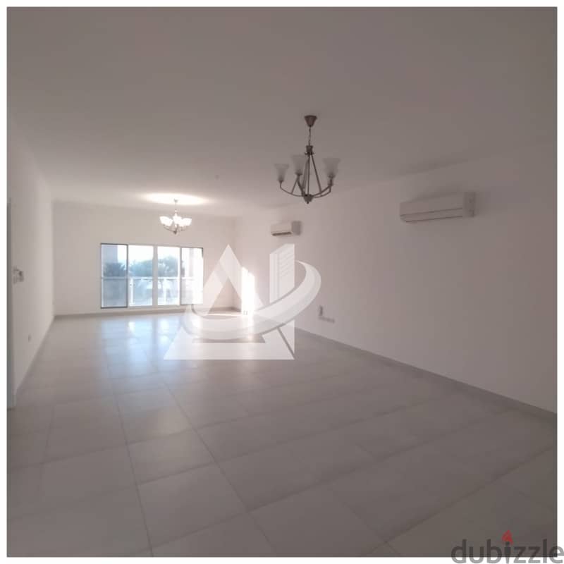 ADA702** A Well Maintained falt 2bhk for rent in bowsher 6