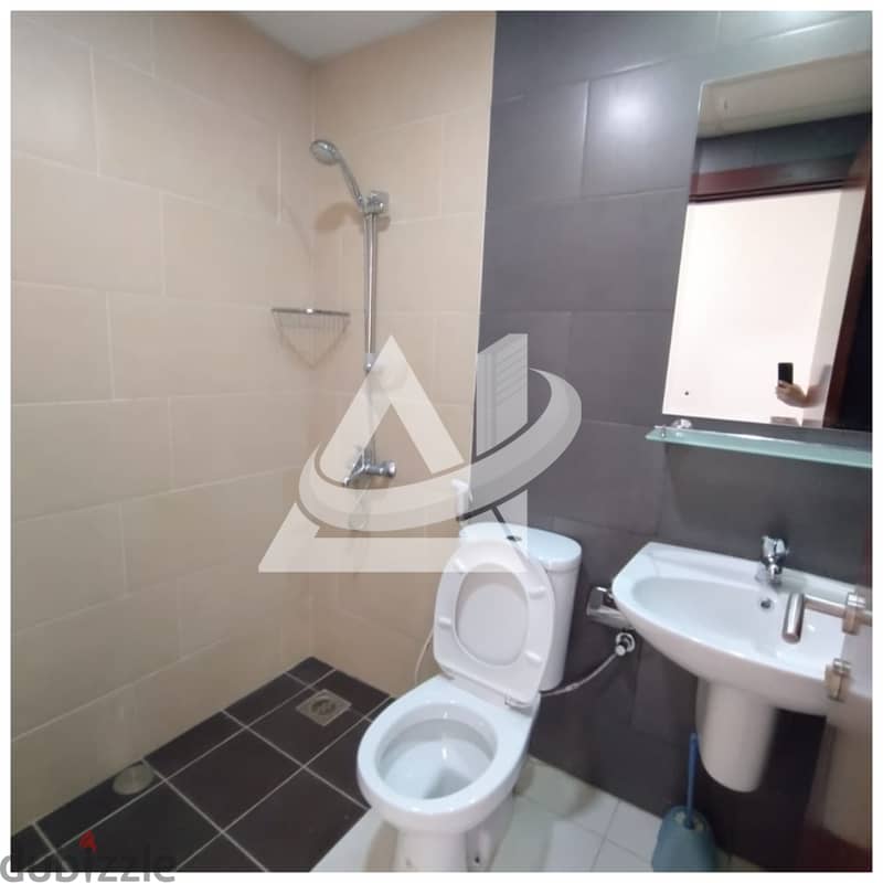 ADA702** A Well Maintained falt 2bhk for rent in bowsher 9