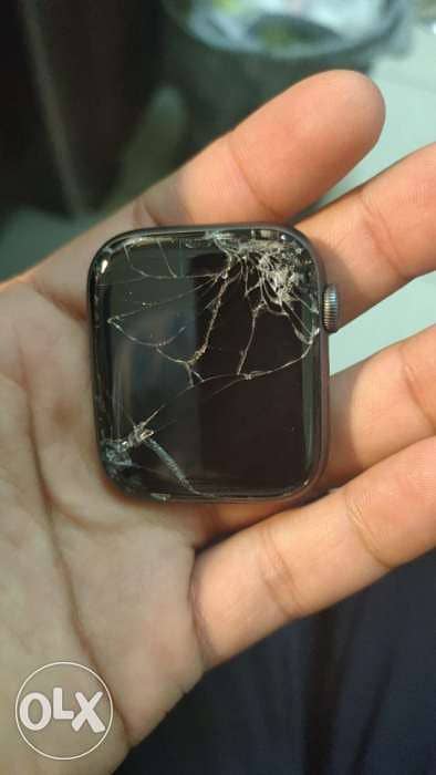 Apple Watch  phones ipad display  top glass repairing 0