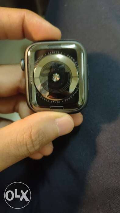 Apple Watch  phones ipad display  top glass repairing 1