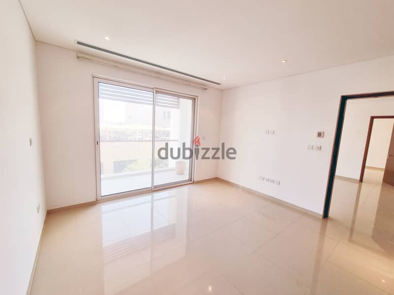 Modern 2BHK Apartment for Sale in Al Mouj, Meria East FSA37 4