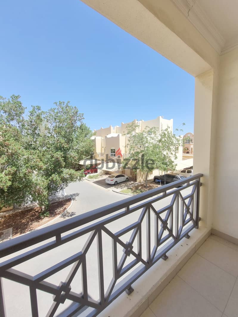 Spacious 5BHK Villa with Modern Amenities in Al Muna, Bousher PPV208 1