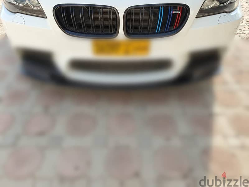 2013 BMW M5 with carbon fiber body kit 2