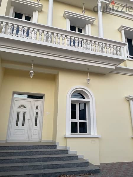 Available Now Twin villa 5 bedrooms + 1 Maid room 2