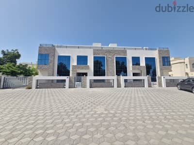 15 BR Commercial Use Villa for Sale – Mawaleh