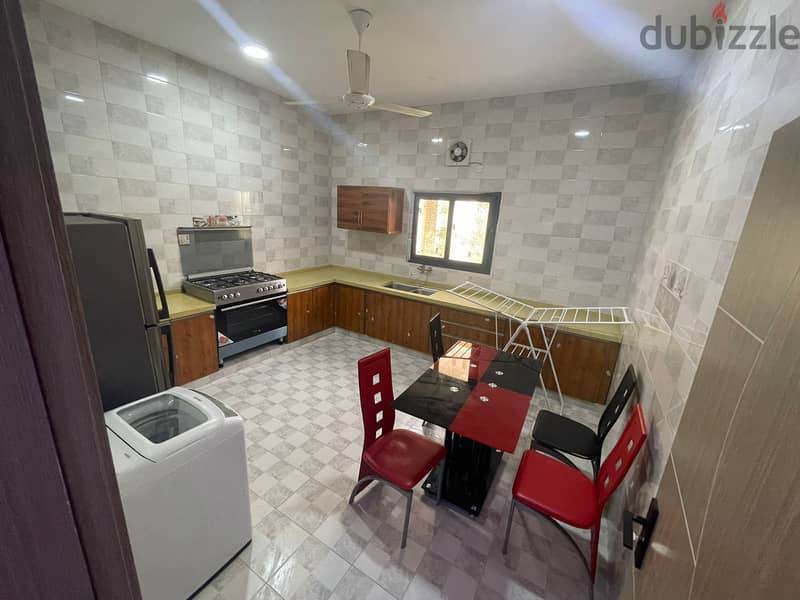 furnished studio for rent in Al Khuwair 33 near the College of Techn 9