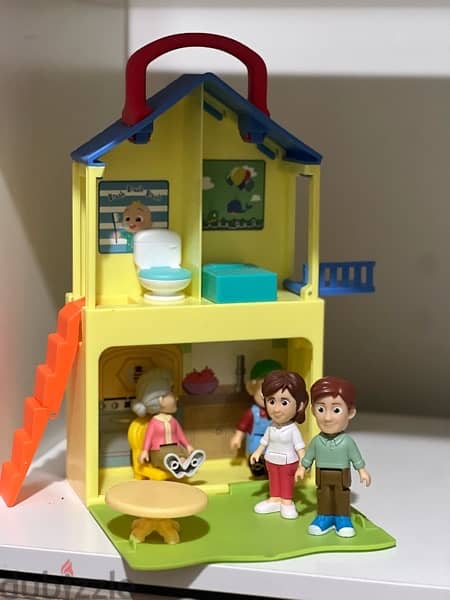 coco melon house and bathtub and car and doctor set 3