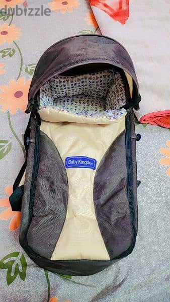baby carry bag and car seat in excellent condition 1