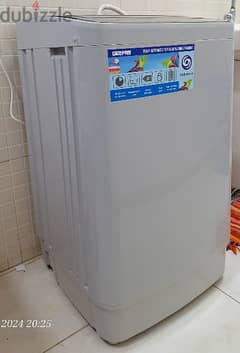 Washing machine 6kg, Brand - Geepas, Top load, Full automatic
