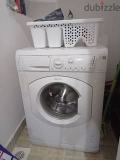 Washing machine in Good Condition.