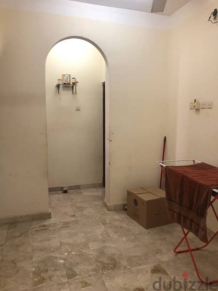 1bhk for rent looking for sharing in Suwaiq 3