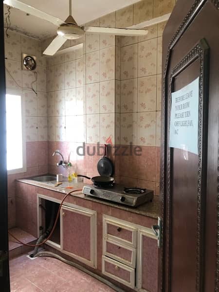 1bhk for rent looking for sharing in Suwaiq 11