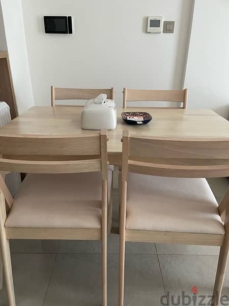 dining table set of 4 chairs and table 4