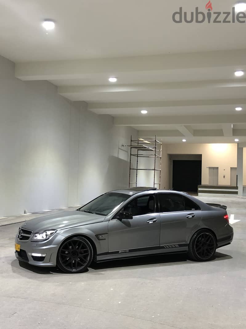 Lady driven, Mercedes benz c class c300 with c63 BodyKit 5