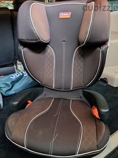 Car booster seat with isofix