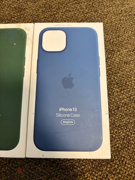 iPhone  13 covers original apple not used 1