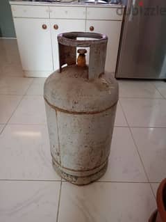 cooking gas cylinder with full gas