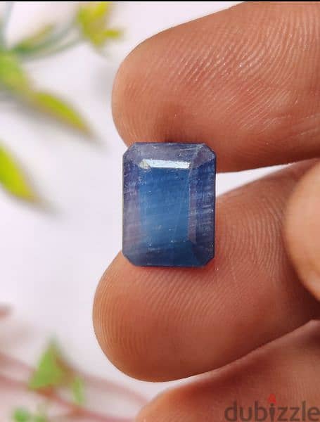 حجر ياقوت زفير أزرق مدغشقري طبيعي natural medagascar blue sapphire 2