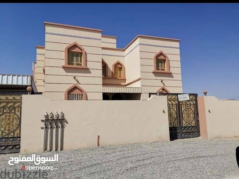 شقة للإيجار في عبري الطابق الأول  flat for rent in ibri 1st floor 0