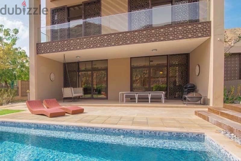 LUXURIOUS VILLA IN MUSCAT BAY FREE HOLD 2